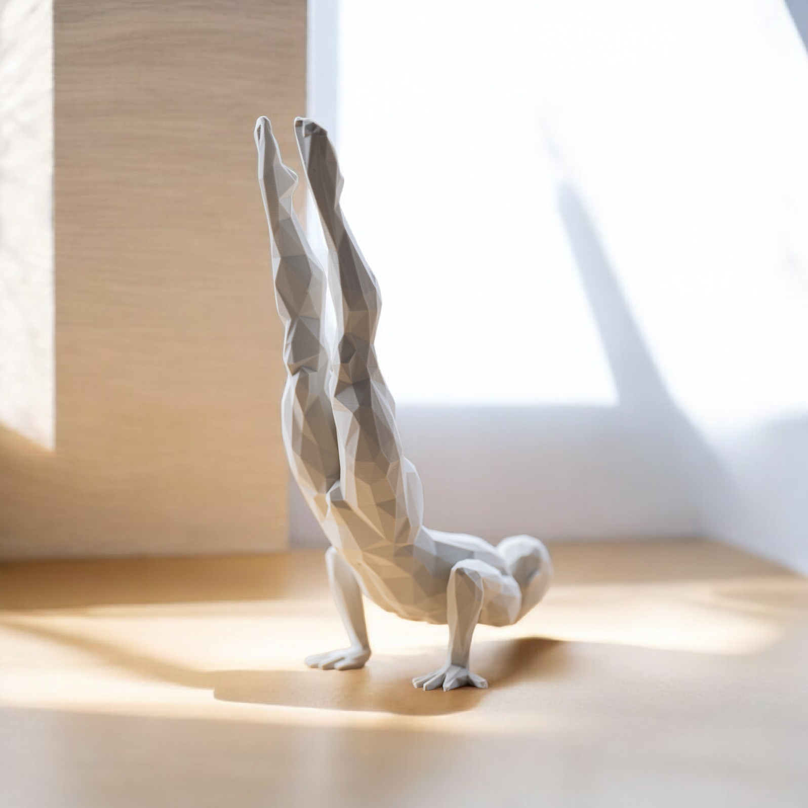 Scultura di un atleta professionista muscoloso, decorazioni per la casa