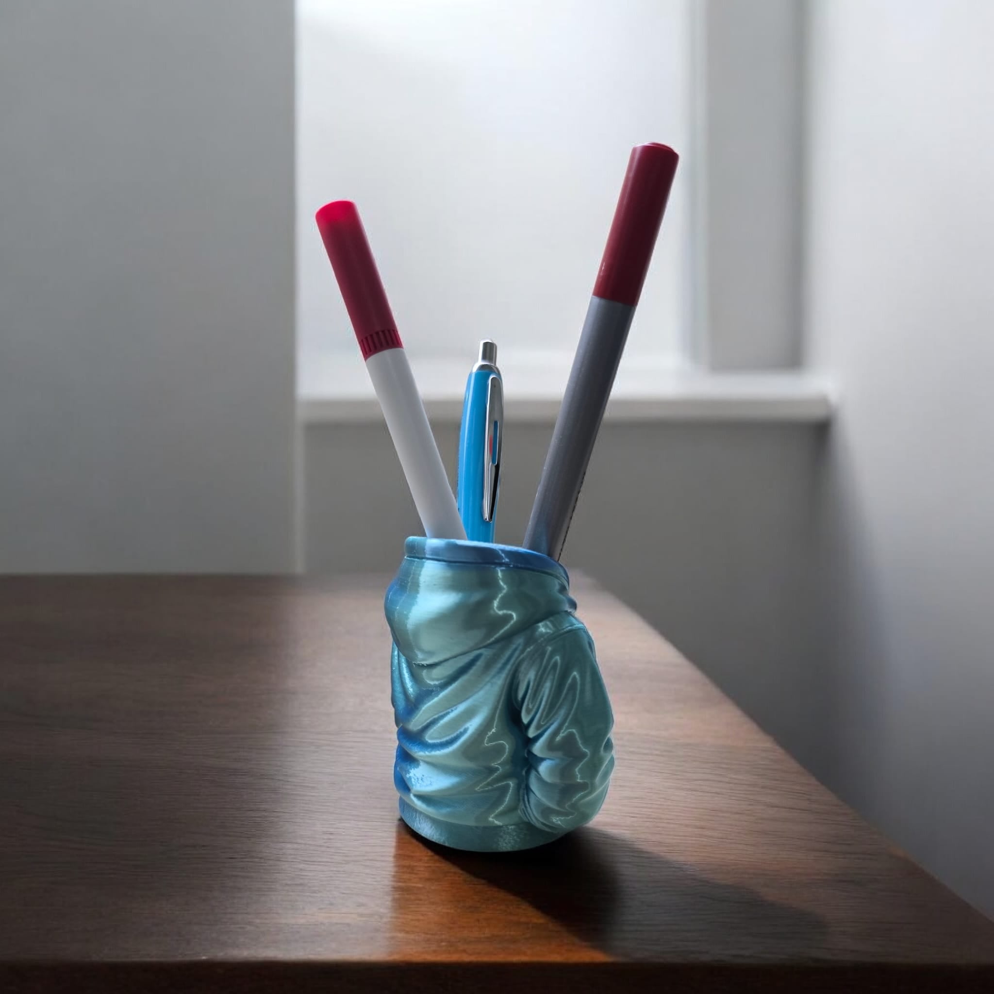 Portapenne creativo a forma di felpa con cappuccio – Design moderno e originale