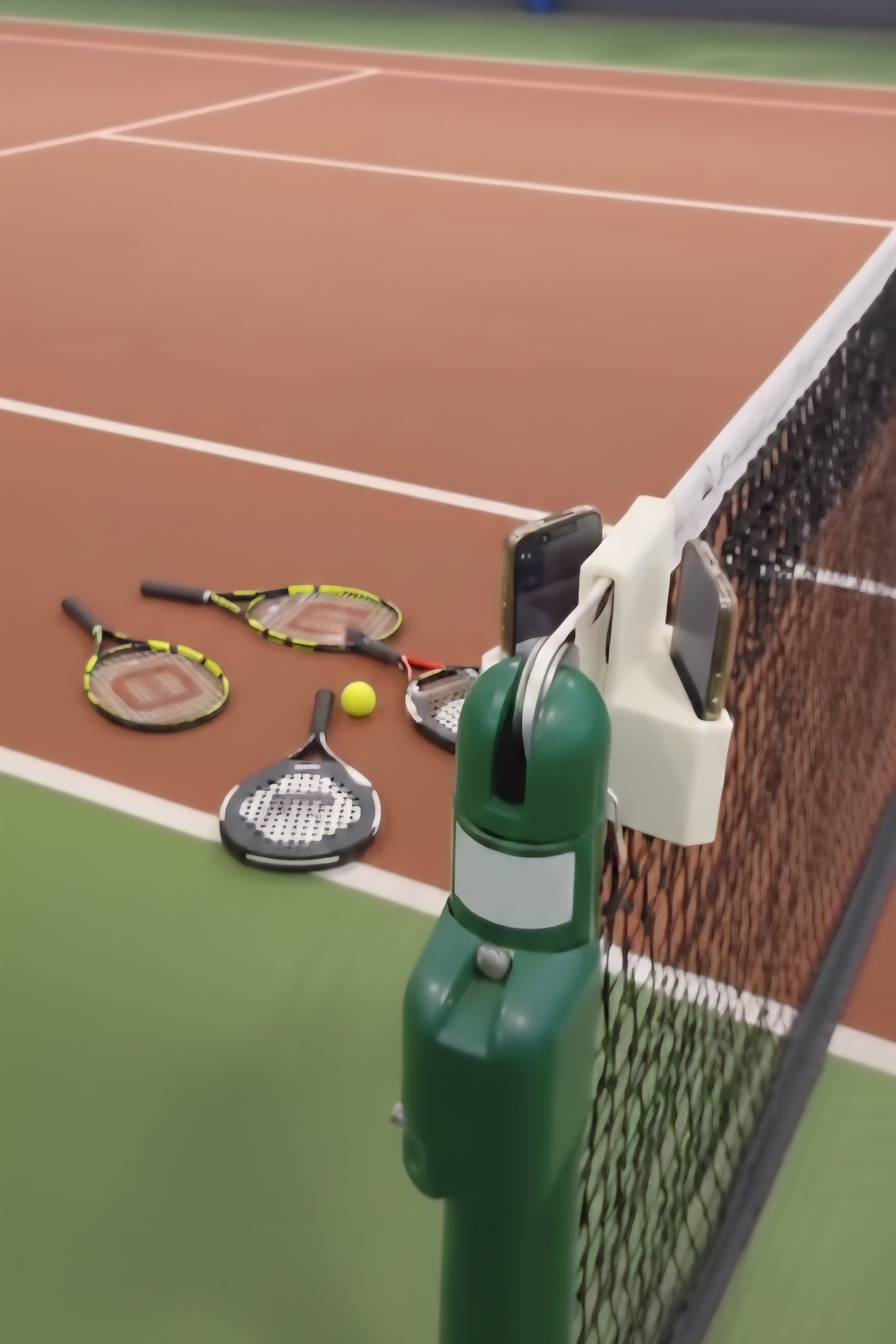NetCam Pro - Supporto Smartphone per Padel e Tennis | Riprendi le tue partite dalla rete