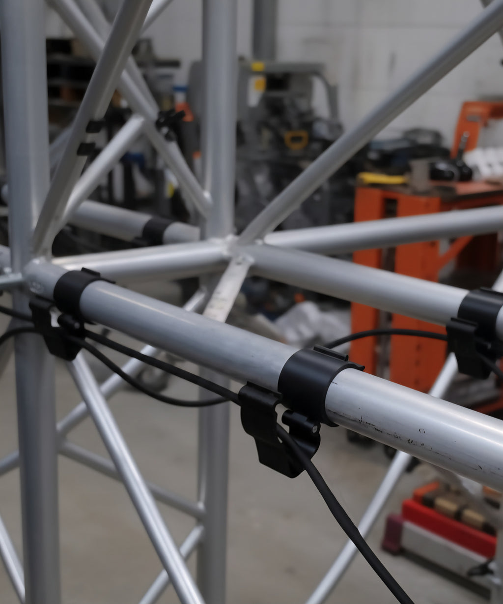 Passacavo per Americana, Clip per Impianti Luci e Audio, Organizer Cavi per Concerti ed Event