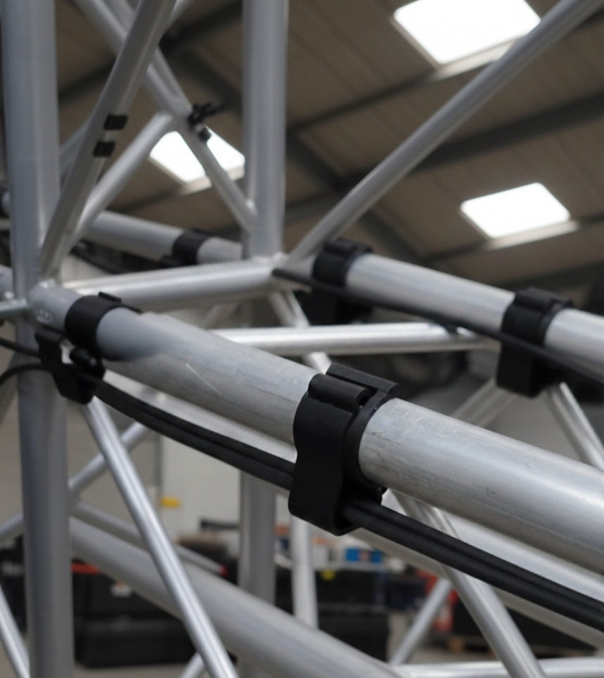 Passacavo per Americana, Clip per Impianti Luci e Audio, Organizer Cavi per Concerti ed Event